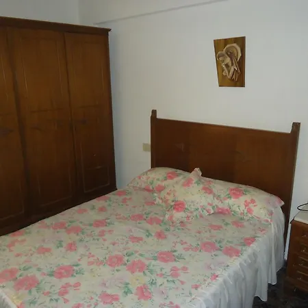 Les Doyes Apl Appartement *